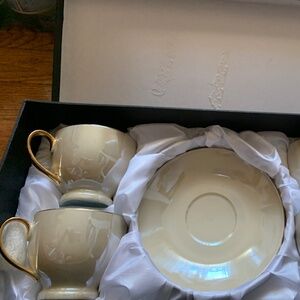 Godinger 4 coffee saucer set pearl